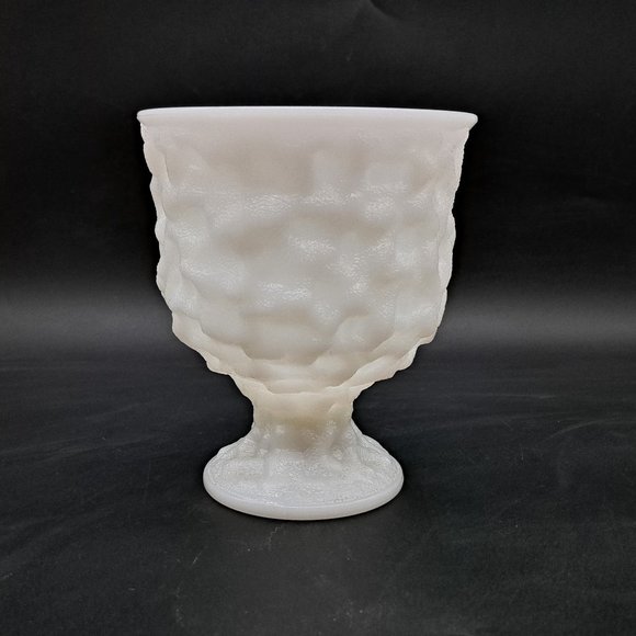 E O Brody Milk Glass Vase - Picture 5 of 11